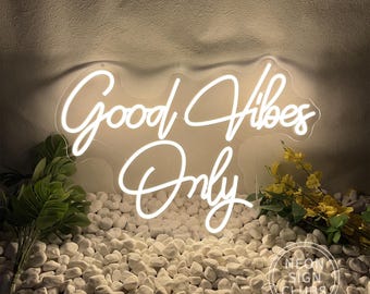 Good Vibes Only Neon Sign: Custom Wedding Decor