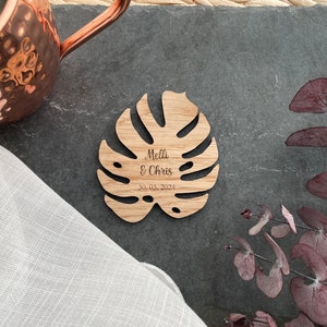 Bruiloft plaatskaarten, houten bruiloft onderzetters, monstera blad, strand bruiloft, tafeldecoratie, gast cadeau, bruiloft gast cadeau, V01