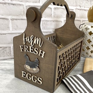 LINCOUNTRY Wire Egg Basket for Gathering Fresh Eggs,Red Egg