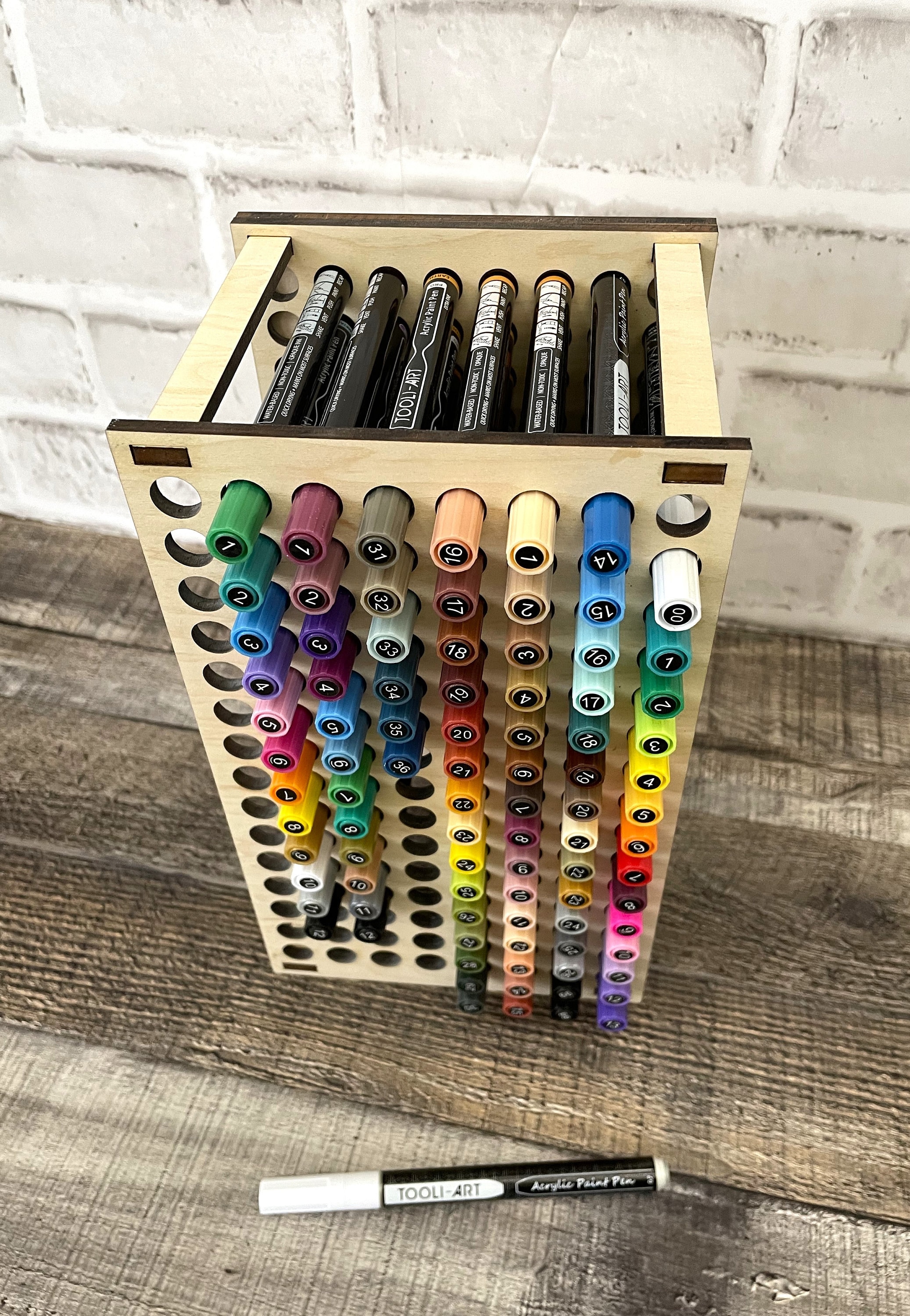 Sharpie / Acrylic Pen Set Organizer od autora DSpecter