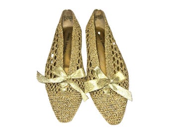 Vintage Chinese Laundry Sparkly Gold Crocheted Flats w Bow Point Toe Womens 8M