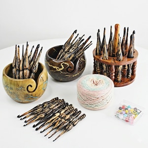 Lot de 13 crochets ergonomiques en bois : personnalisation du bol et du support disponible