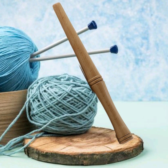 Yarn Ball Winder - Knitting Notions