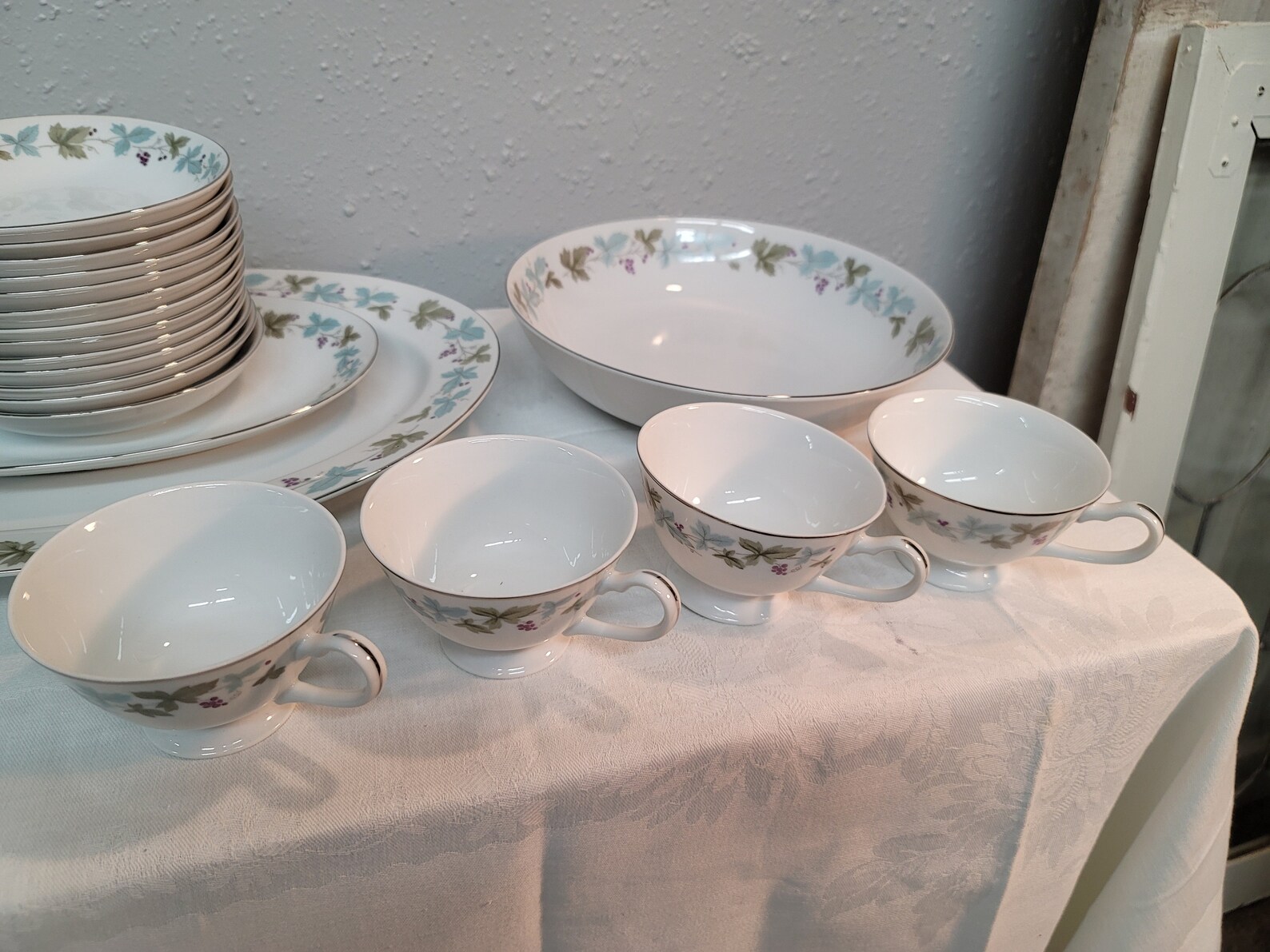 Vintage Fine China japan 6701 32 Piece set Mint Condition Etsy