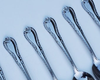 Reed and Barton Louis Philippe Teaspoons: 18/10 Stainless, Set of 7