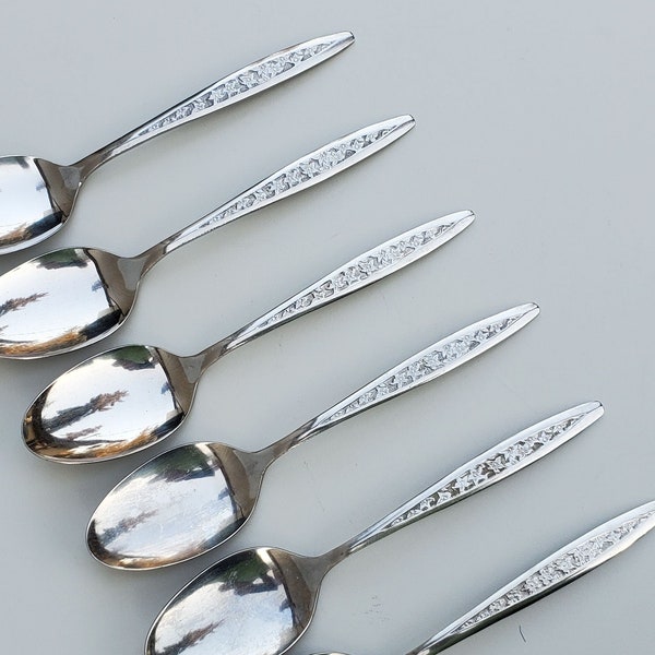 Customcraft Stainless CUS 5 Pattern - Set of 6 Soup Spoons - Raised Floral Design On Handle - 7" - Taiwan - MCM Design