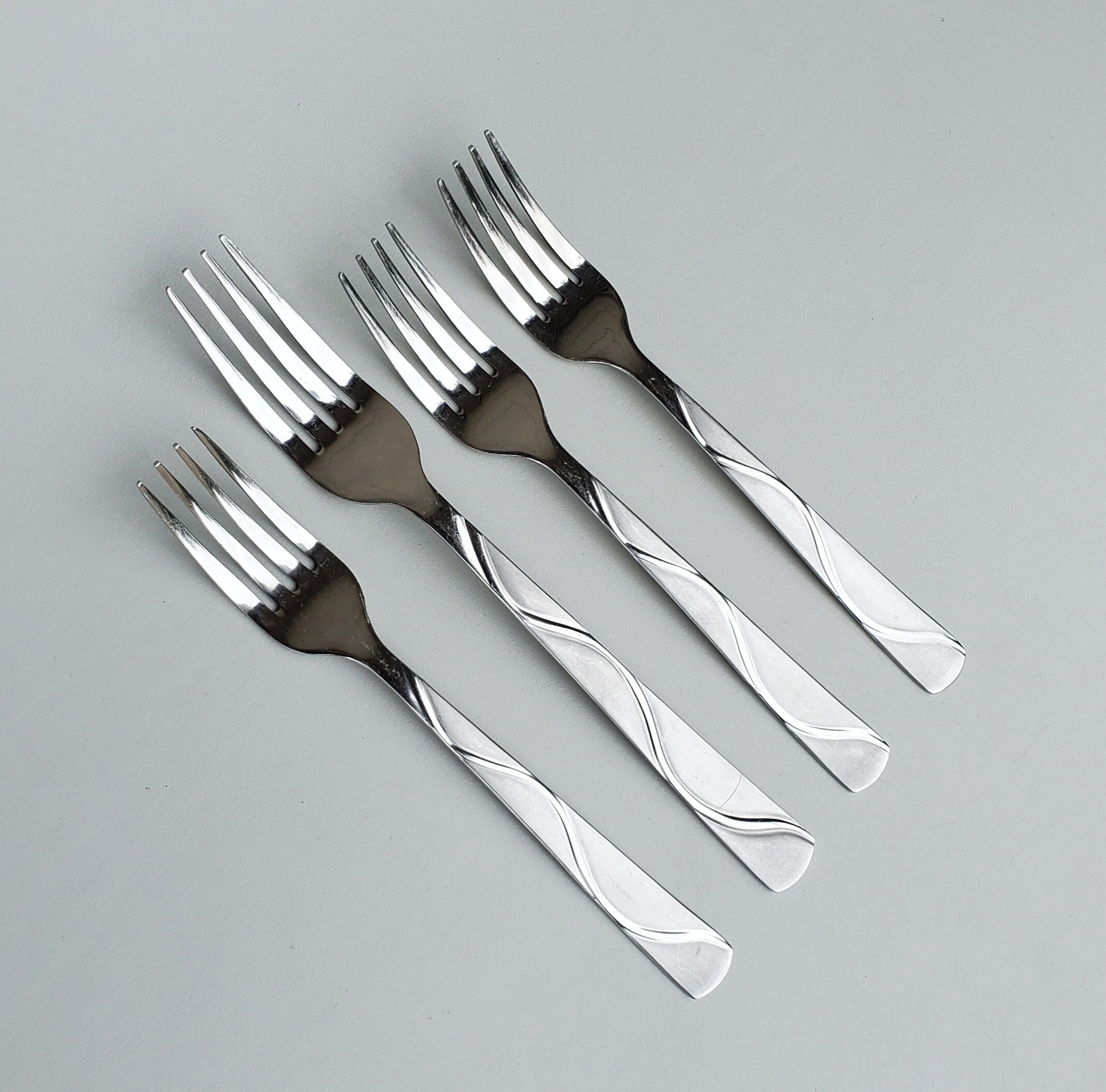 Cambridge Stainless Boa Frost Pattern Mixed Lot of 4 Forks 1 Dinner ...
