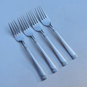 Wallace Stainless Flatware Napoli Frost Pattern - Set of 4 Salad Forks - Satin Handle Design - 7.125"