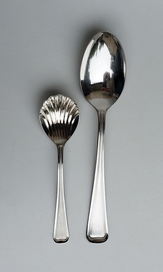 Gorham 18 8 Stainless Monet Frosted Pattern Set of 2 Serving Pieces Glossy Finish 1 Oval Serving Spoon 1 Clam Shell Sugar Spoon MCM Etsy