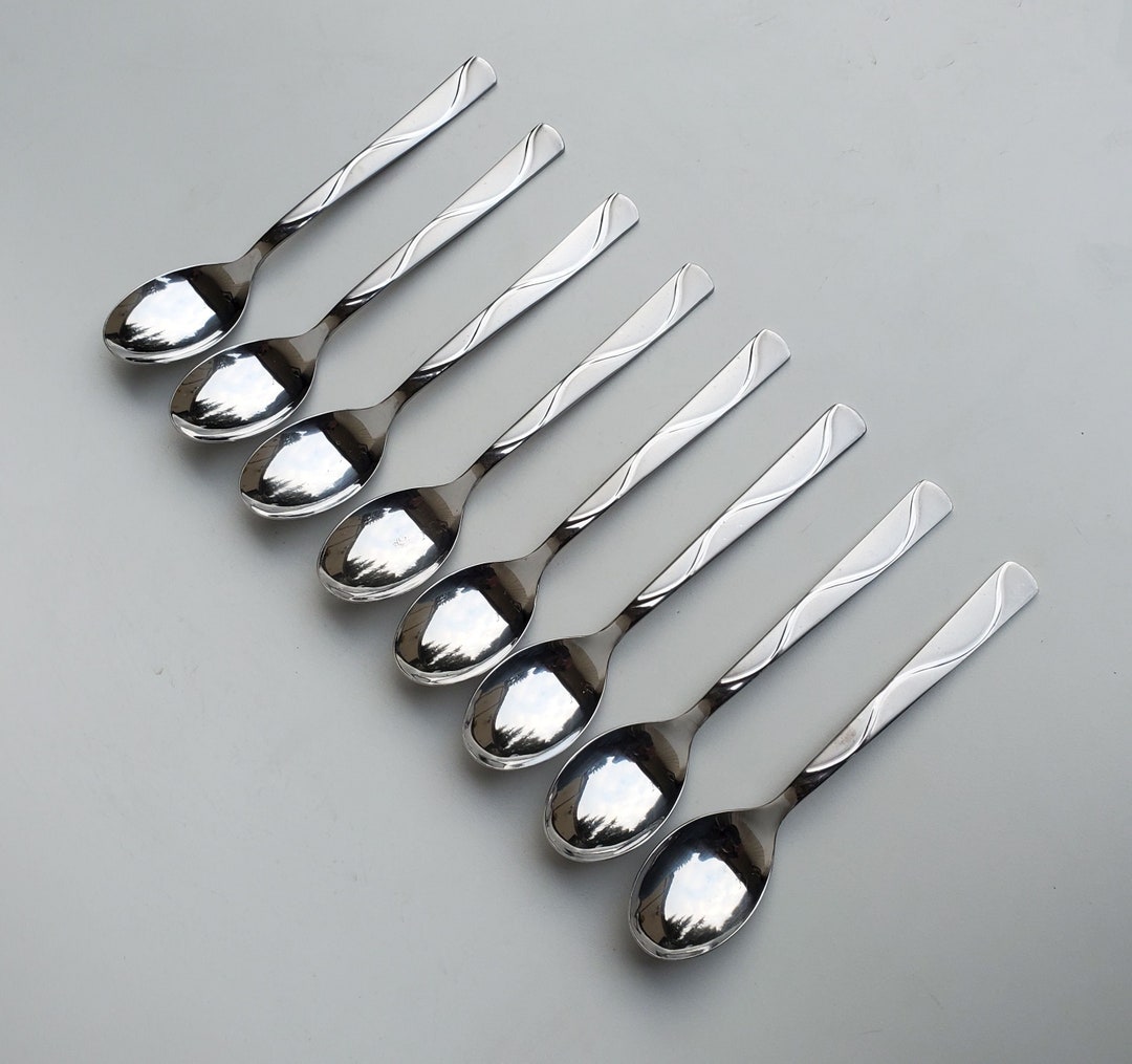 1 Cambridge Silver Boa Frost Place Spoon Stainless Wavy Lines China