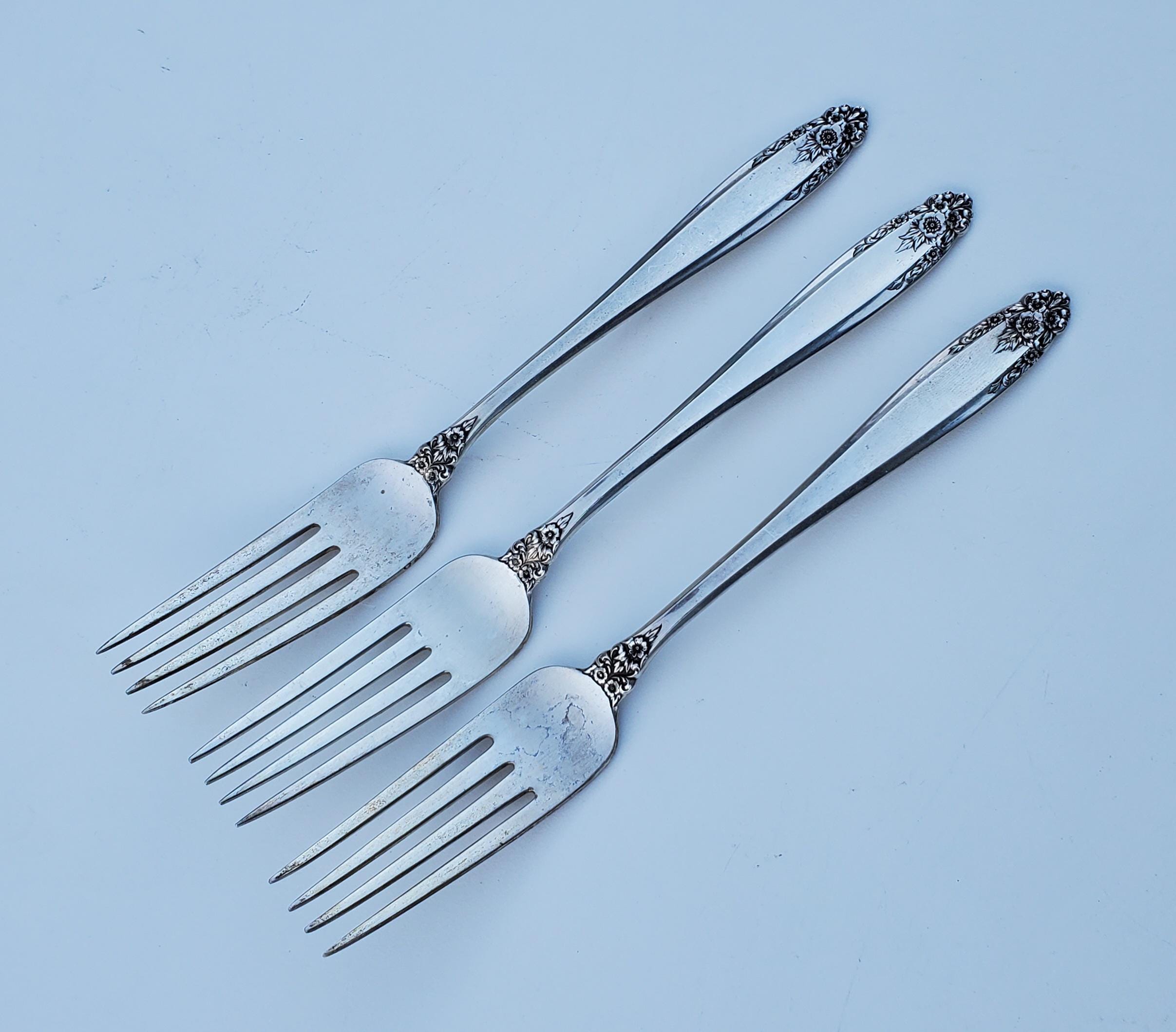 INTERNATIONAL SILVER CO. set no. 8903- made for universal
