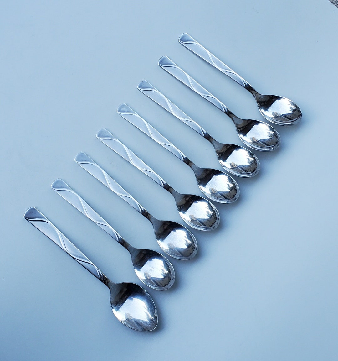 15pc Cambridge Silver Crescent Stainless Flatware Frosted & Glossy