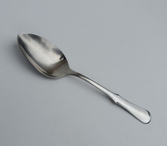 A Large Gorham Sterling Bowl with Swirl Design A Large Gorham Sterling Bowl with Swirl Design