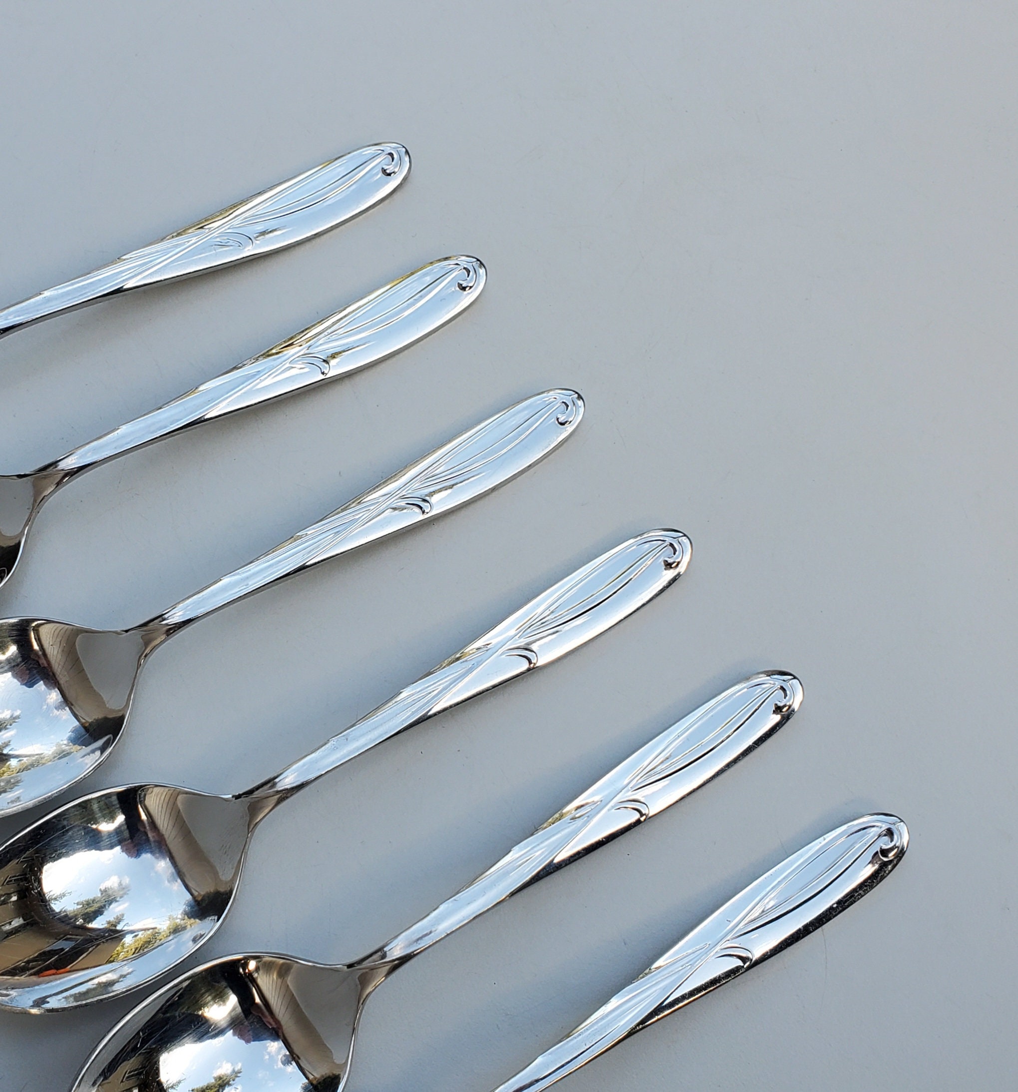 Mikasa COCOA BLOSSOM Stainless Flatware 5pc Place Setting Service For 1
