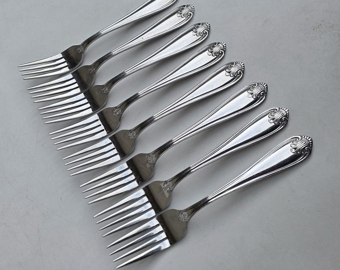 Oneida Shell Pattern Oneida Northland Royal Shell Pattern - Set of 8 Dinner Forks - Fleur De ...