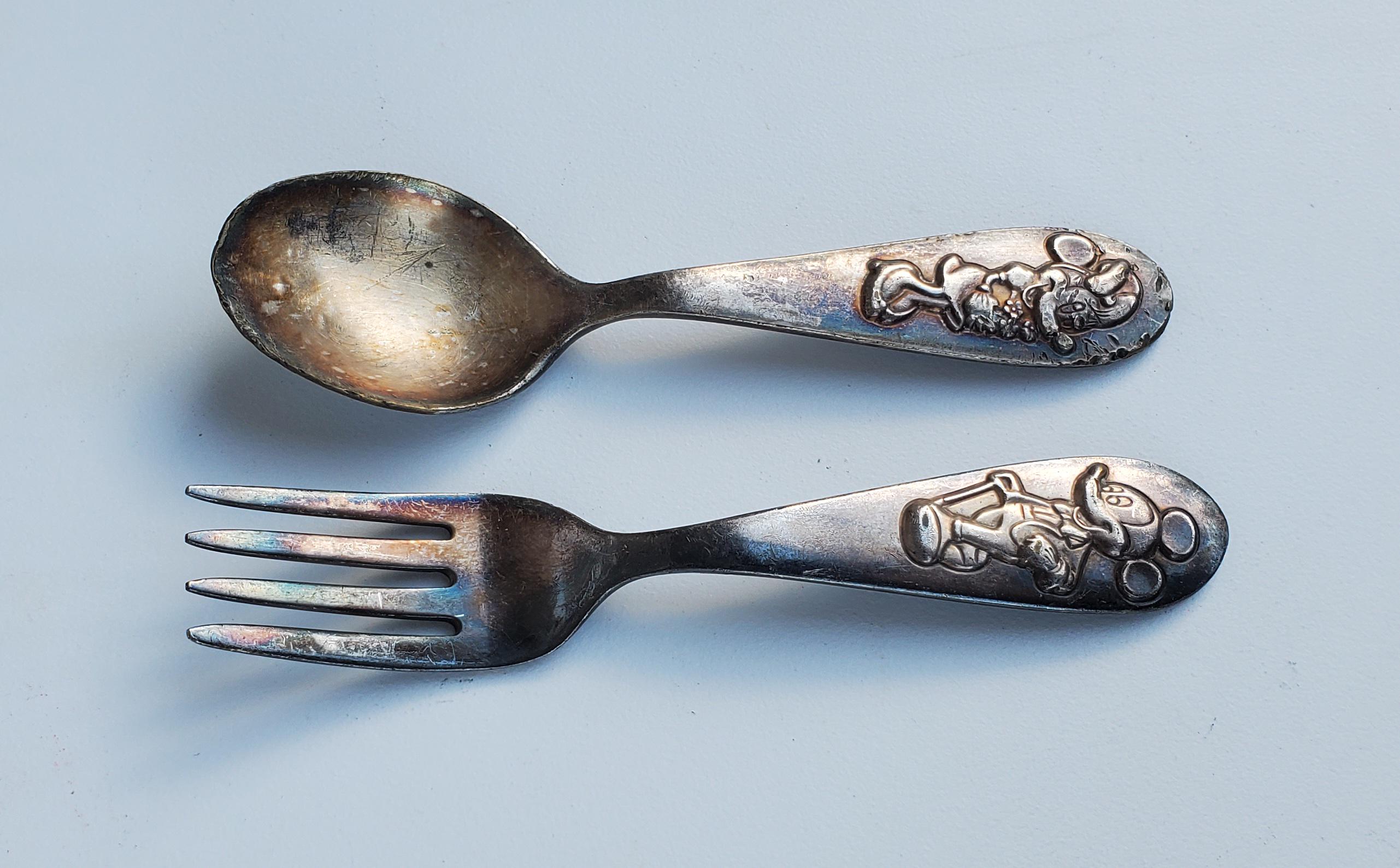 絵画　ミッキー＋ミニー 恋人達の銀食器 / Lover's silverware 絵画 ミッキー＋ミニー 恋人達の銀食器 / Lover's silverware 絵画