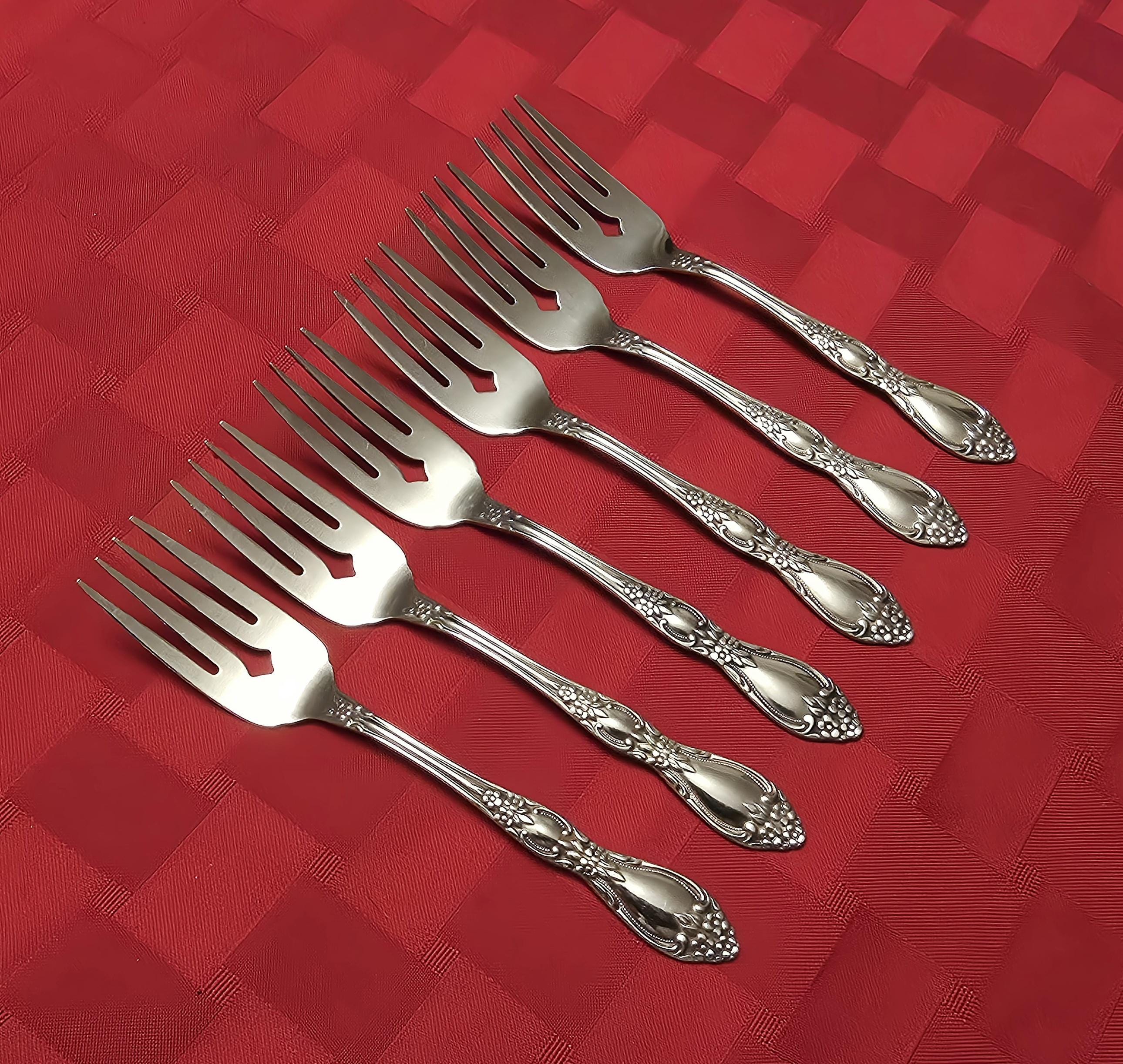 【WM. ROGERS】 ディナーセット 31本 Lady Densmore 43pc WM Rogers Victorian Rose International Silver Plate Service