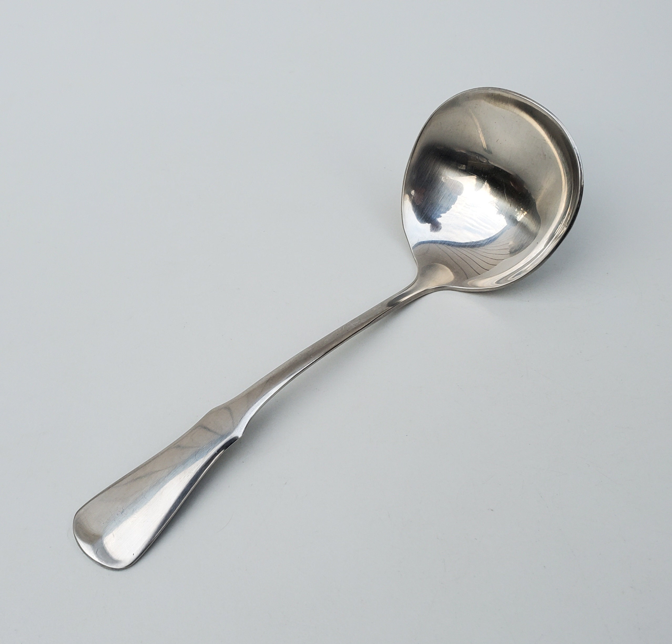 Oneida Community Stainless Betty Crocker Patrick Henry Pattern  display picture 1