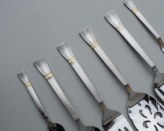 Wallace Silversmiths 18/8 Stainless Gold Tassel Pattern