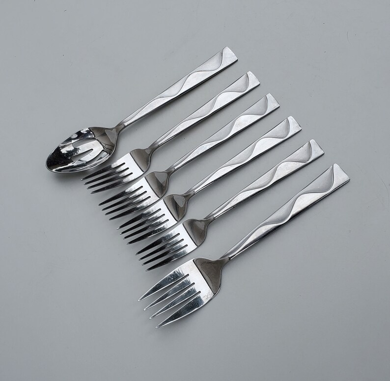 Jcpenney Stainless Flatware JAZZ Pattern Mixed Lot of 6 Pieces 4 Dinner