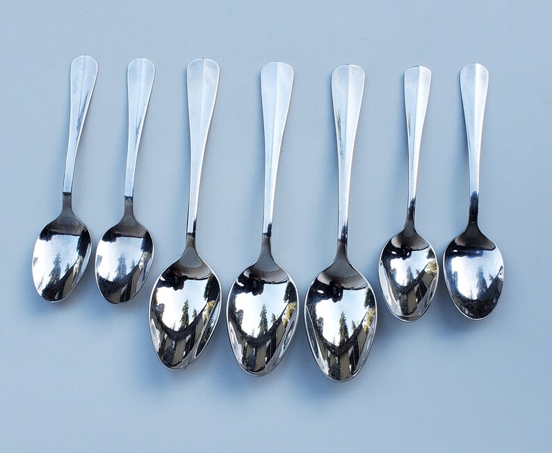 Towle 18/10 Stainless Blaine Pattern Mixed Lot of 7 Spoons 3 Soup