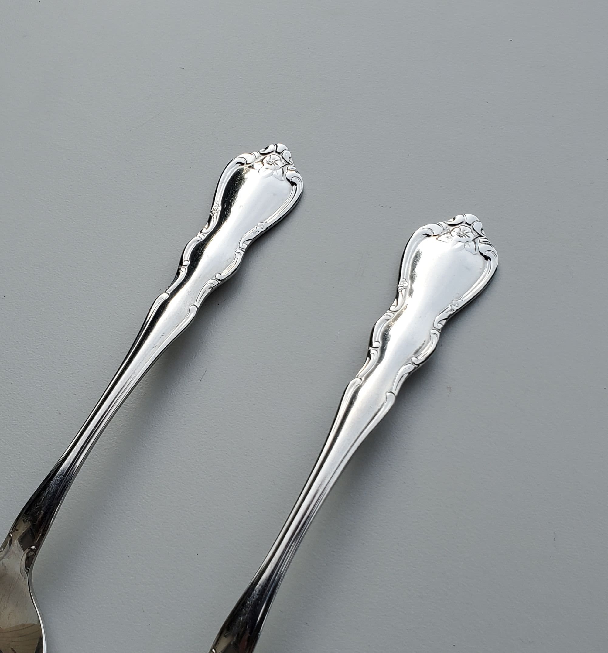 Wallace Stainless Discretion Pattern - Set of 2 Serving Spoons - Glossy ...