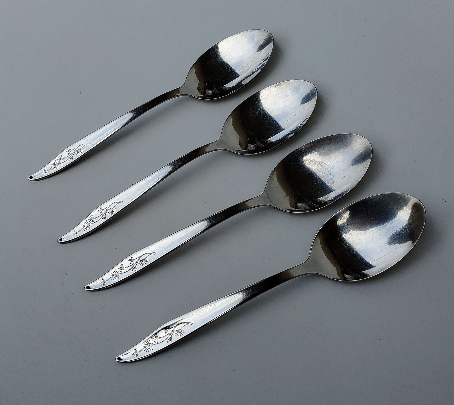 Sears Roebuck and Company Mistly Isle Stainless Flatware Set of 4 Soup