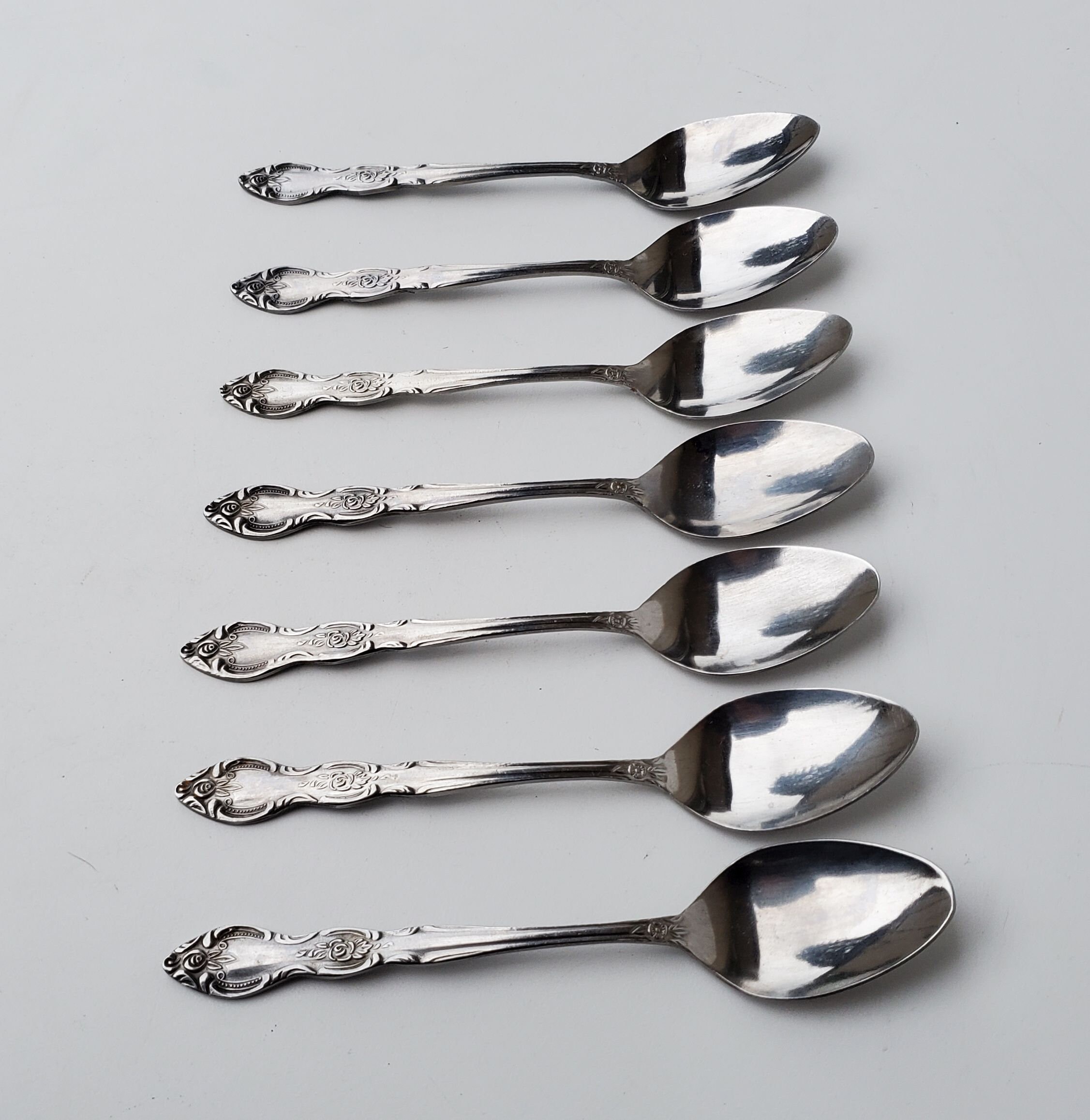 【Vintage】 Floral Teaspoons Gold-Plated Floral Teaspoons Set of 4 - Vintage Elegance