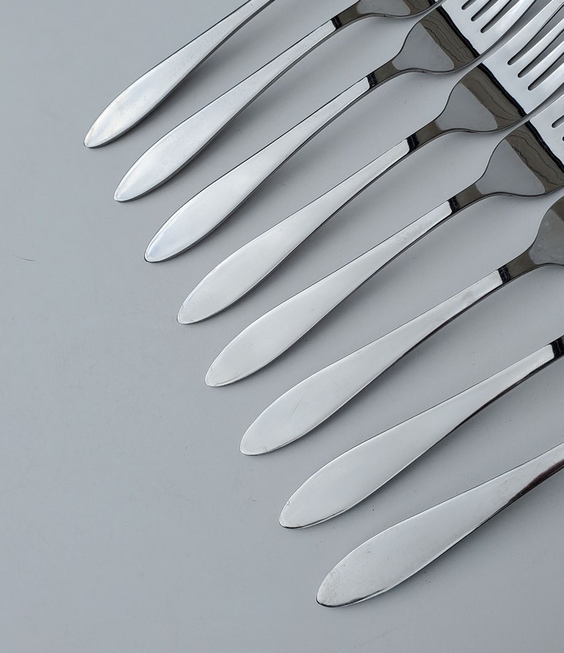 Oneida Taylor – Set Da 8 Forchette Da Tavola In Acciaio Inossidabile 18/0, Finitura Satinata, Colore Argento. Design Semplice E Senza Tempo, Perfetto Per L'uso Quotidiano. - 2