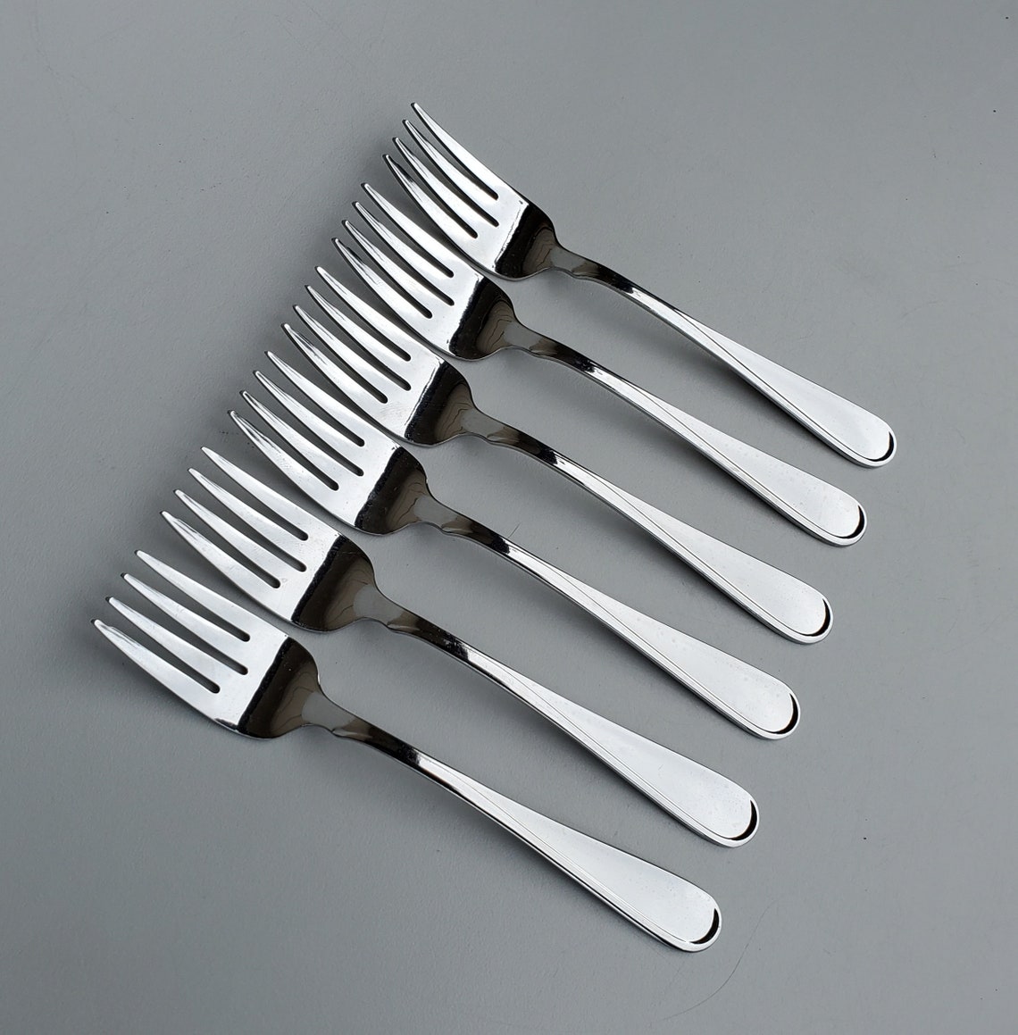 Oneida Stainless Flight Reliance Pattern - Set of 6 Salad Forks ...