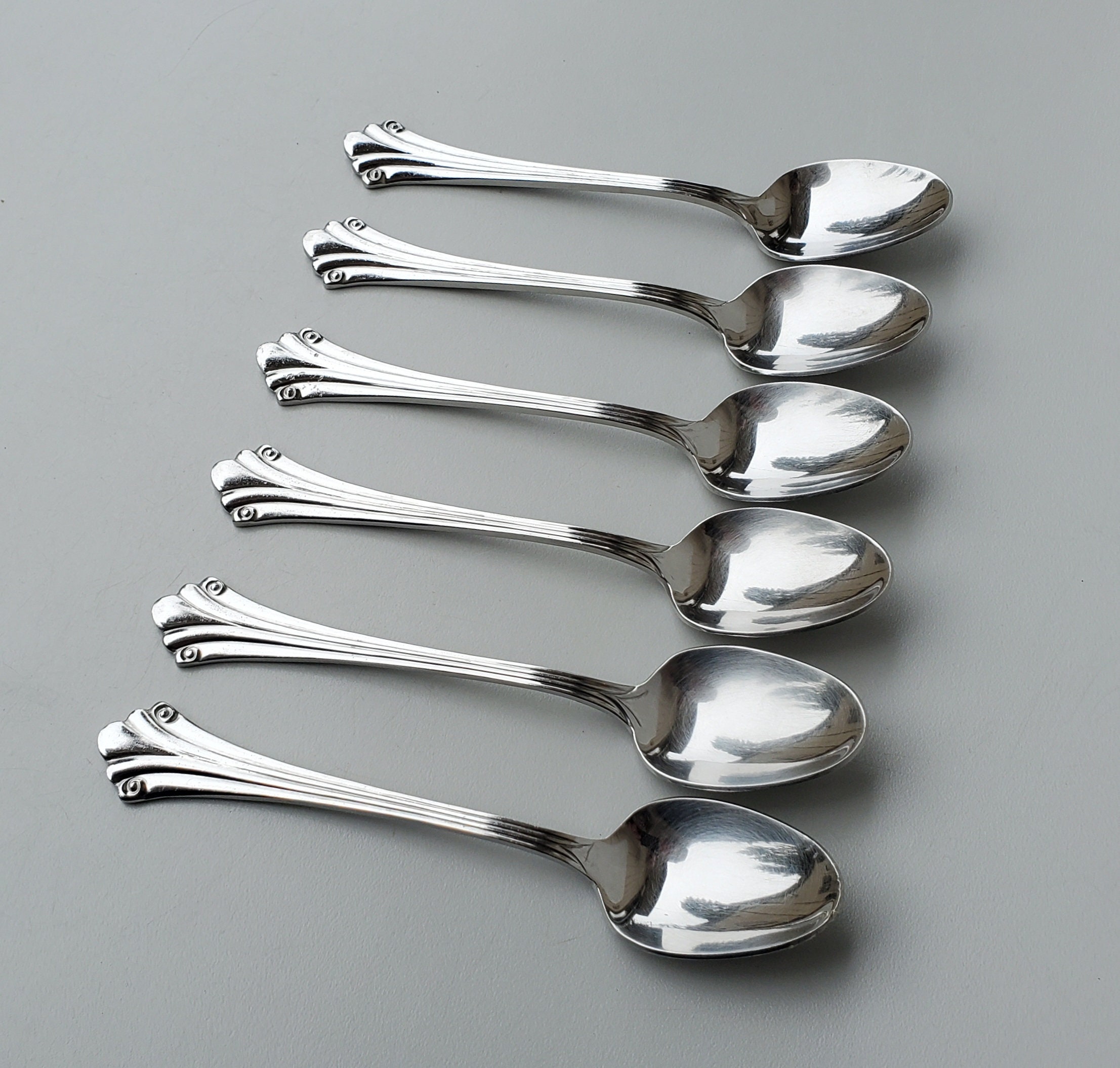 Pfaltzgraff MACKENZIE Stainless 18/0 Indonesia Glossy