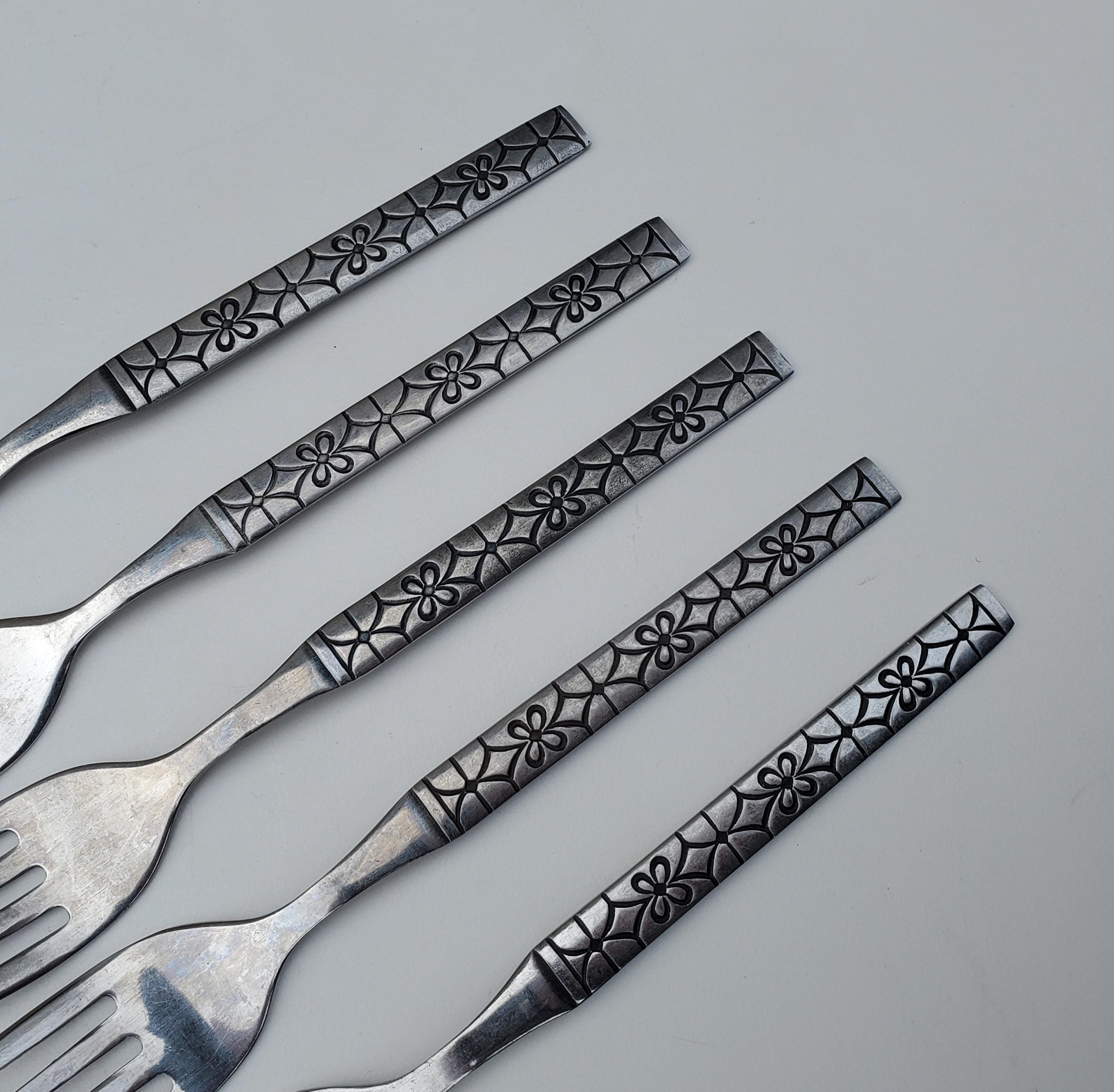 Oneida Northland Stainless Danish Fling Pattern Mixed Lot of 5 Pieces