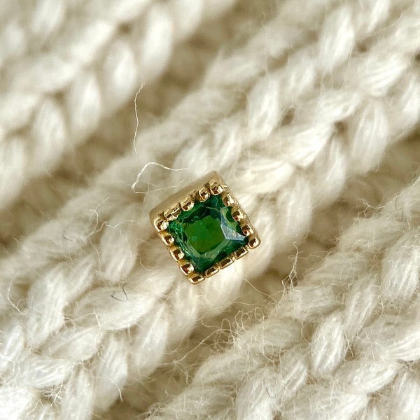 Gold solid silver ear stud-PRICE PER PIECE- ear stud-earring stud emerald green stone-cartilage piercing