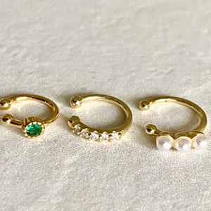 Pearl ear cuff - silver earring-ONE PIECE-gold ear cuff-fake piercing cartilage-emerald earring-zircon cuff