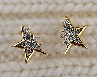 Asymmetrical stud earrings in solid silver s925 gold zircon - star stud earrings - asymmetrical earrings