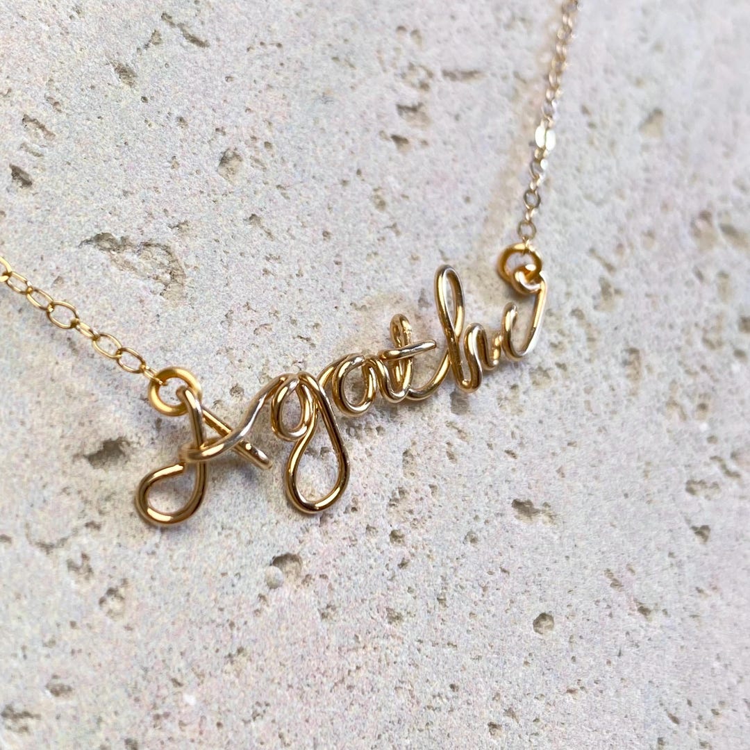 Collier Lettre Initiale Essential Or 14 Carats Pour Femme