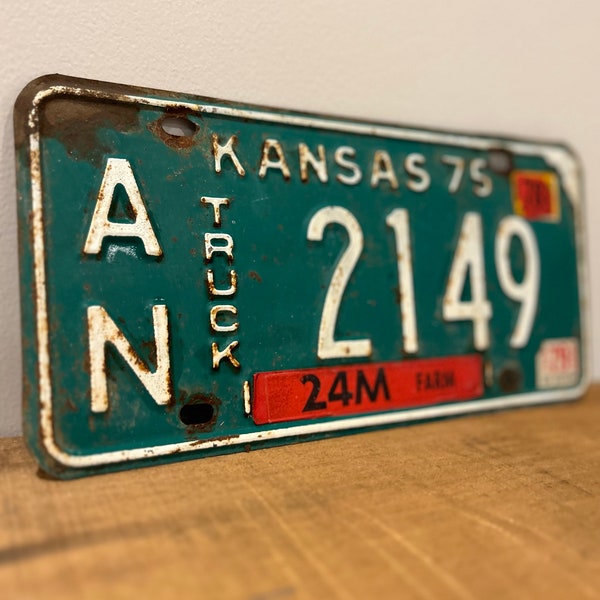 Vintage 1975 Green Kansas License Plate | Anderson County Kansas
