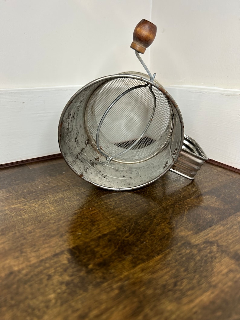Sifter Colored Vintage Flour Sifter | Bromwell's Measuring Sifter - Etsy