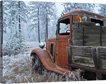 PNW, Northwest, Washington, Davenport, Lincoln County, Highway 25, Ponderosa Forest, Eaton, Frost, Wood Slat Bed, Patina, Chevy Truck 3780