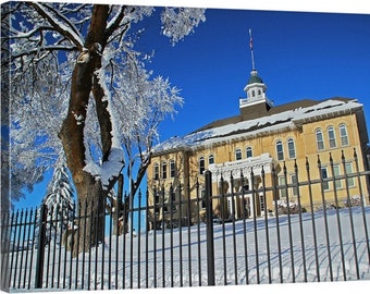 PNW, Northwest, Washington, Davenport, American Flag, Brick Construction, Frost and Snow, Historic Landmark, Lincoln County Courthouse 2851