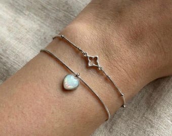 Bracelets superposés trèfle coeur | Bijoux délicats en acier inoxydable ton argent