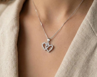 Collier double coeur en argent • Pendentif en cristal pavé, coeurs entrelacés en acier inoxydable