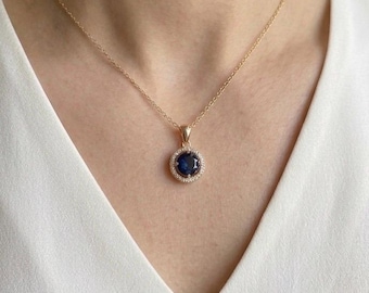 Collier à pendentif halo bleu - Acier inoxydable doré - Neuf dans la boîte