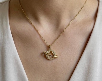 Collier Saturne doré, pendentif céleste pavé CZ, breloque galaxie en acier inoxydable