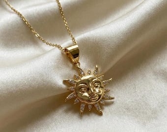 Collier soleil en or - Pendentif céleste en acier inoxydable avec rayons de cristal - Bijoux visage soleil