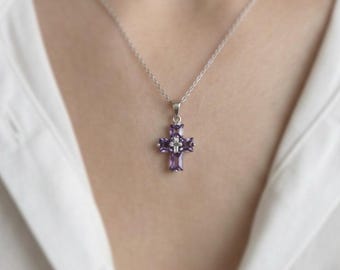 Collier croix en cristal d'améthyste | Pendentif religieux en acier inoxydable