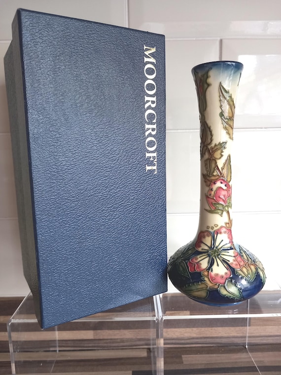 Moorcroft SWEET BRIAR Vase by Rachel Bishop