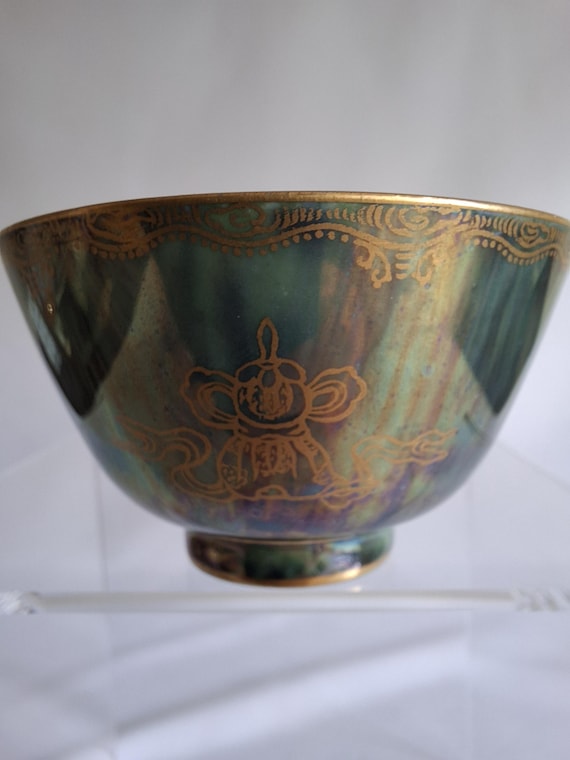 Antique Wedgewood Fairyland Mottled Green Lustre Bowl