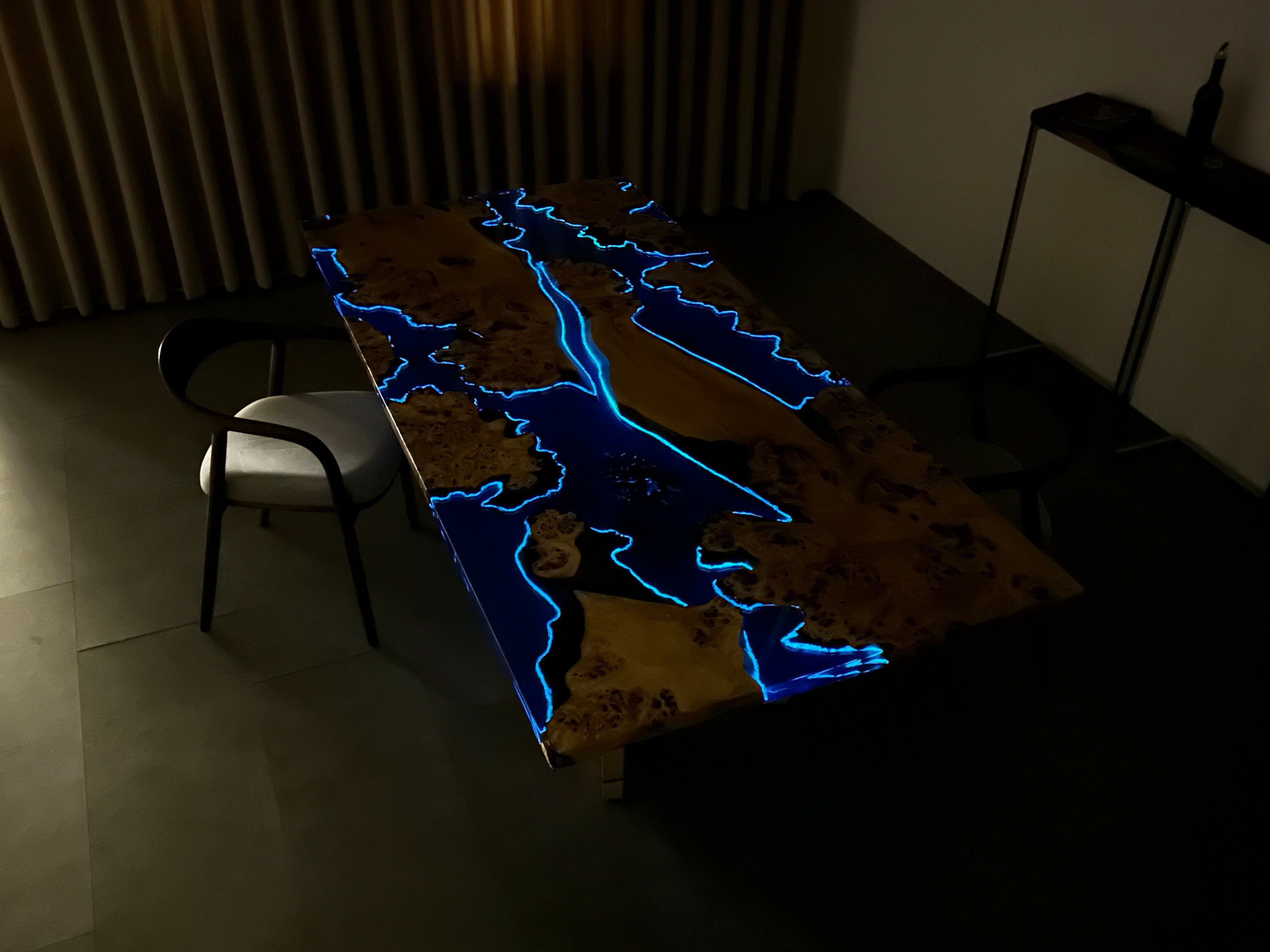 Epoxy Resin Table With Light, Epoxy Resin Art Table With Glowing