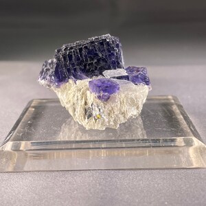 Purple fluorite
